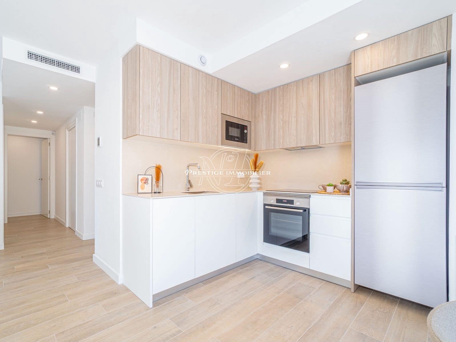 2 bedroom Apartment for sale in Roses - € 310,000 (Ref: 9395870)