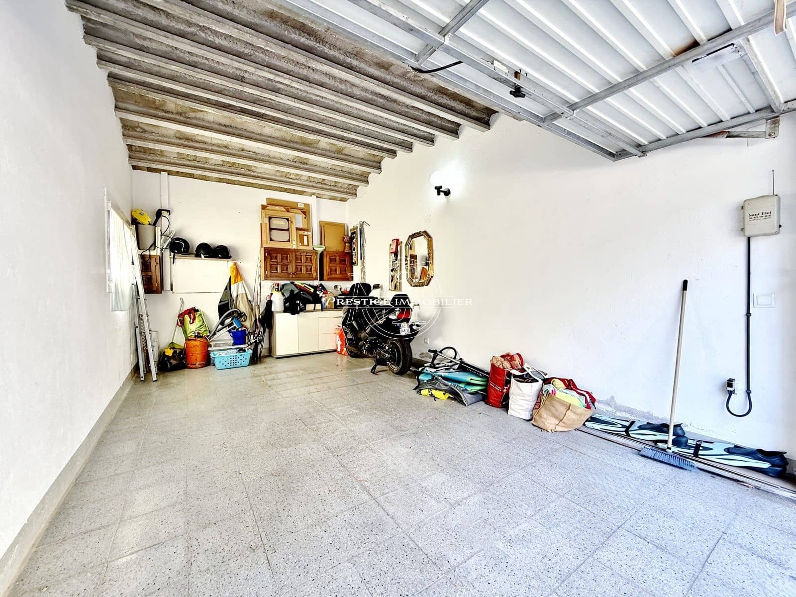 2 bedroom Apartment for sale in Roses with pool - € 499,000 (Ref: 9402560)