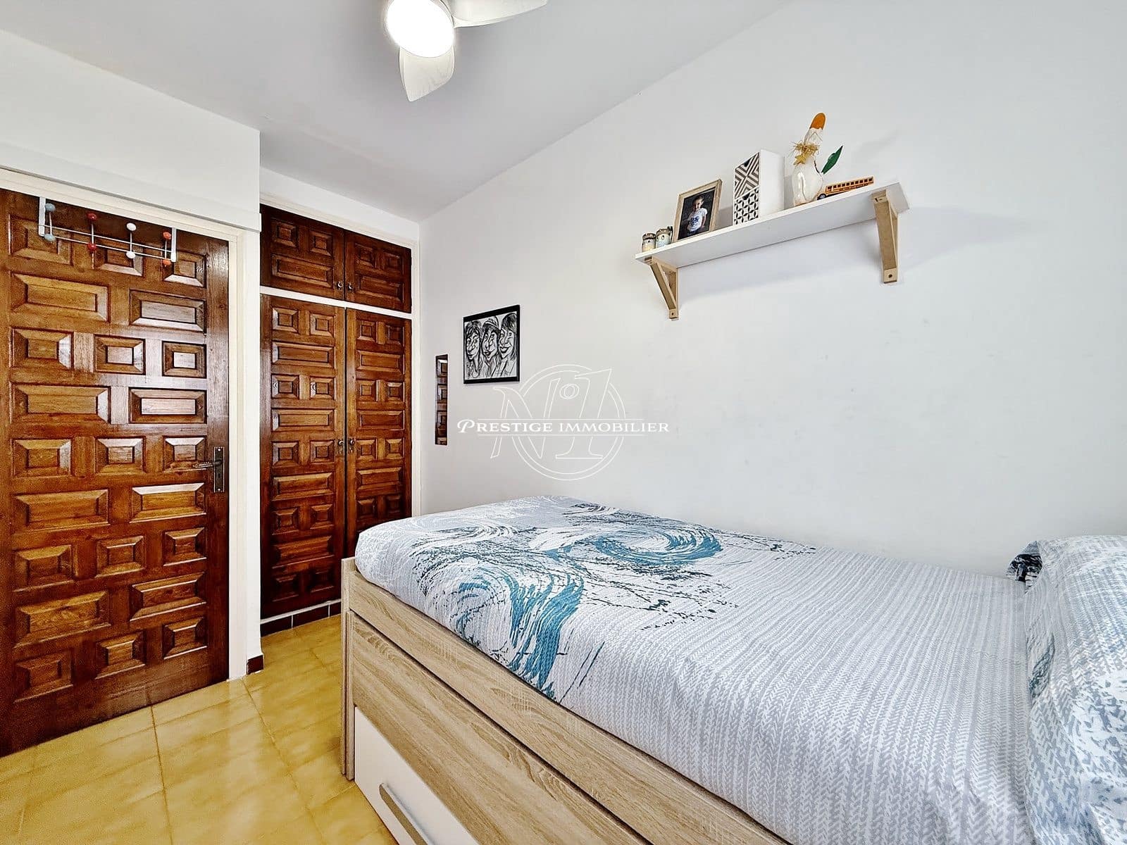 2 bedroom Apartment for sale in Roses with pool - € 245,000 (Ref: 9433377)