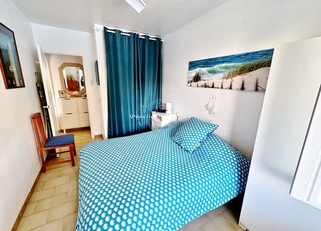 1 soveværelse Lejlighed til salg i Empuriabrava, Castelló d'Empúries med swimmingpool - € 159.000 (Ref: 9448670)