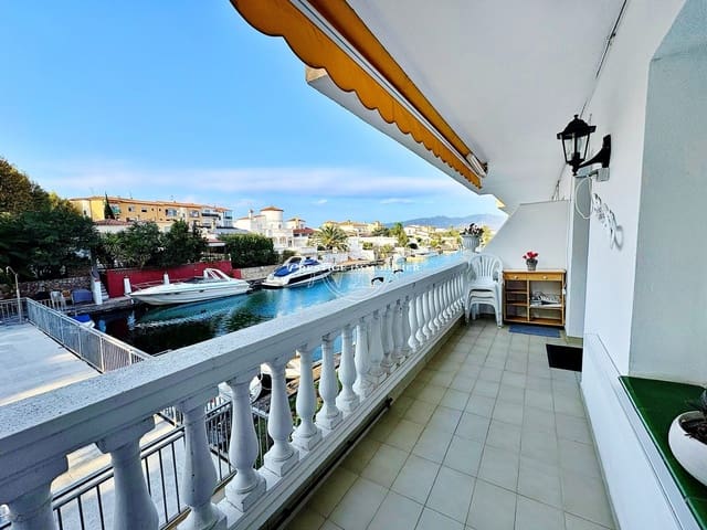 1 soveværelse Lejlighed til salg i Empuriabrava, Castelló d'Empúries med swimmingpool - € 159.000 (Ref: 9448670)