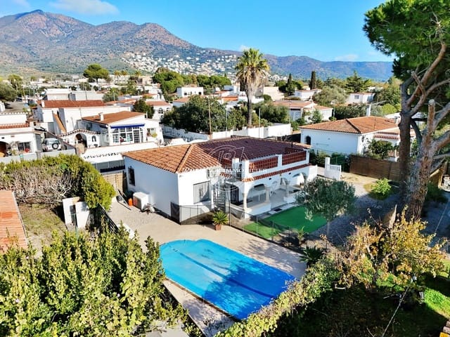 2 chambre Villa/Maison à vendre à Roses - 349 000 € (Ref: 9469987)