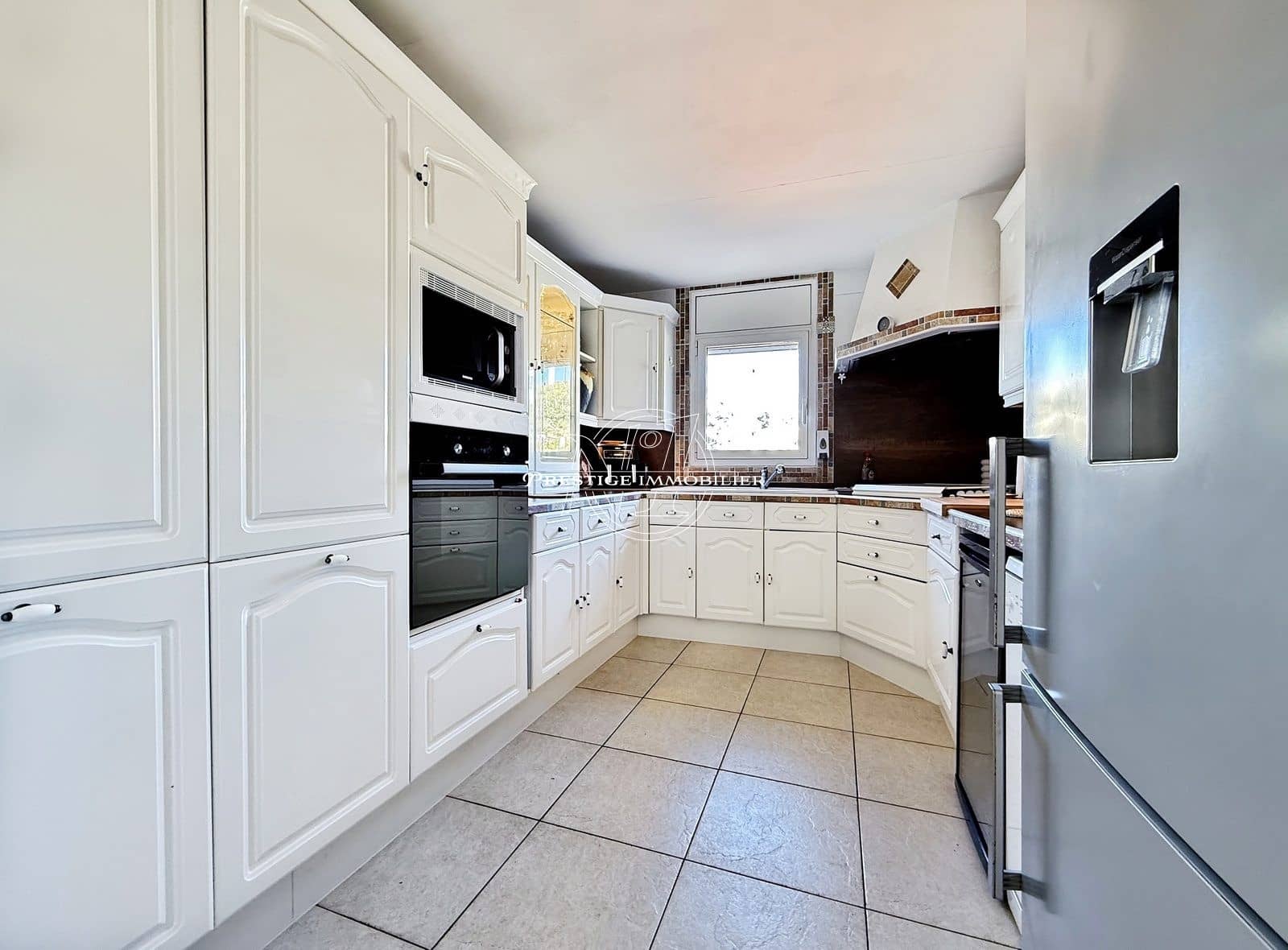 4 sypialnia Willa na sprzedaż w Roses z basenem - 695 000 € (Ref: 9511983)