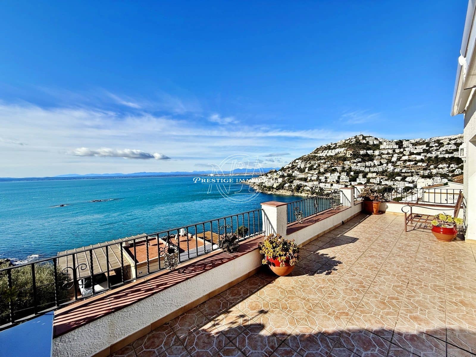 4 sypialnia Willa na sprzedaż w Roses z basenem - 695 000 € (Ref: 9511983)