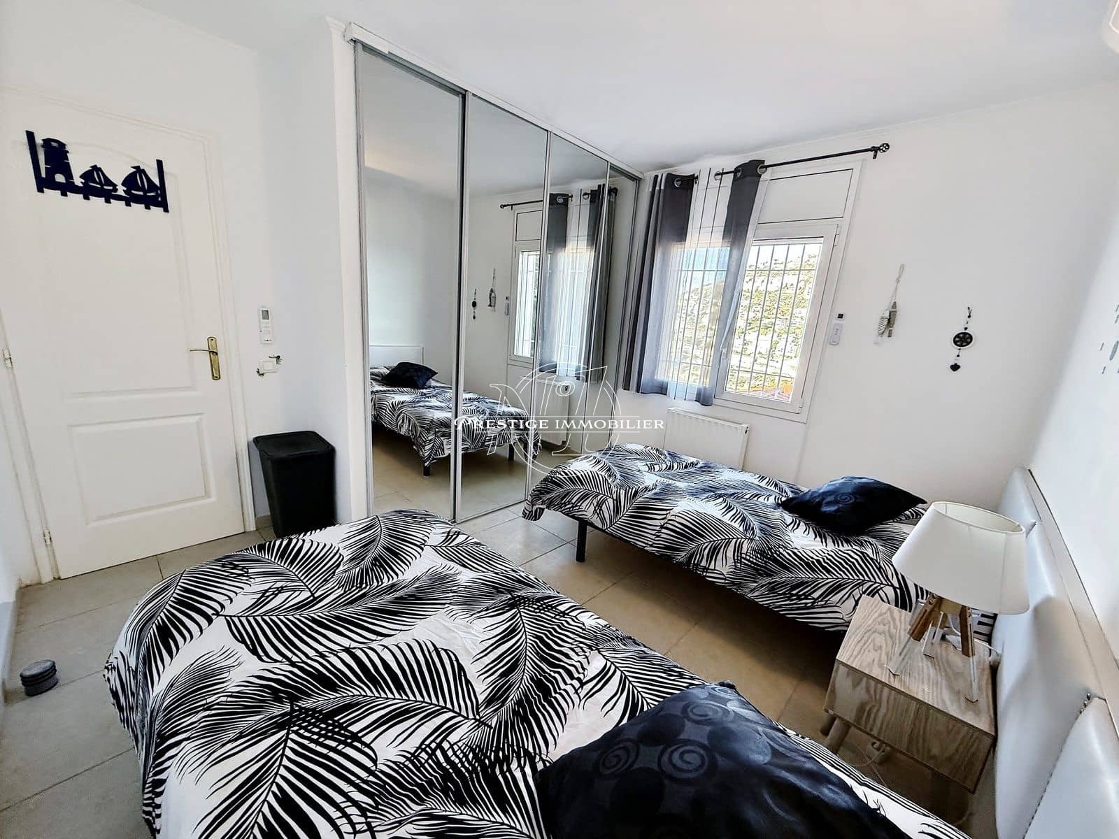 4 sypialnia Willa na sprzedaż w Roses z basenem - 695 000 € (Ref: 9511983)