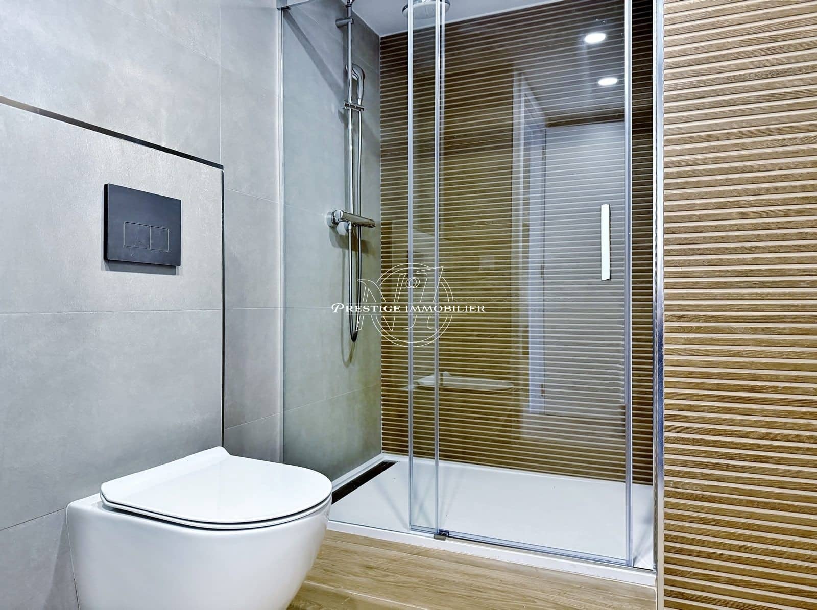 3 bedroom Apartment for sale in Roses with pool - € 347,800 (Ref: 9518866)