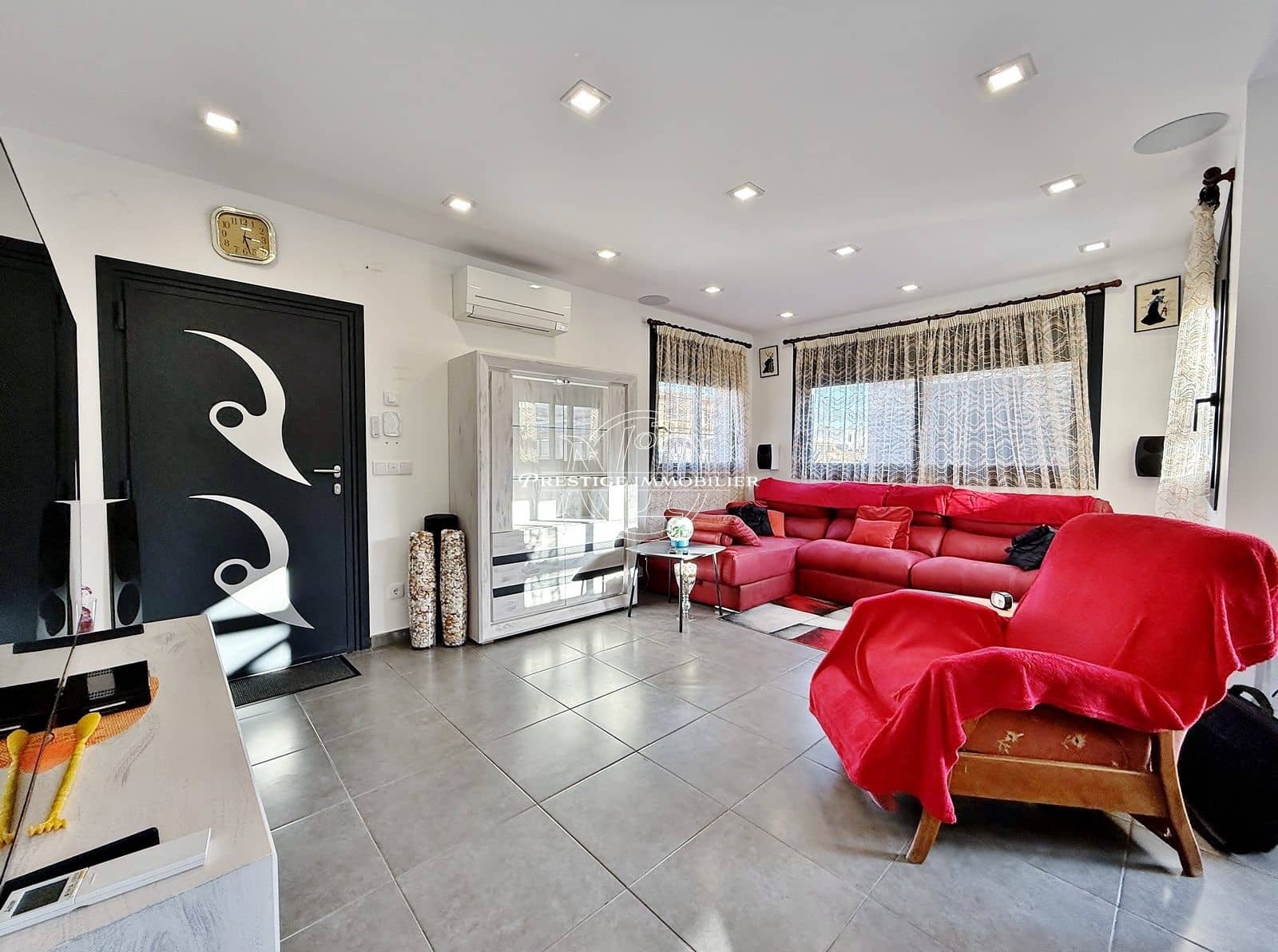 3 soverom Villa til salgs i Empuriabrava med svømmebasseng - € 530 000 (Ref: 9524113)