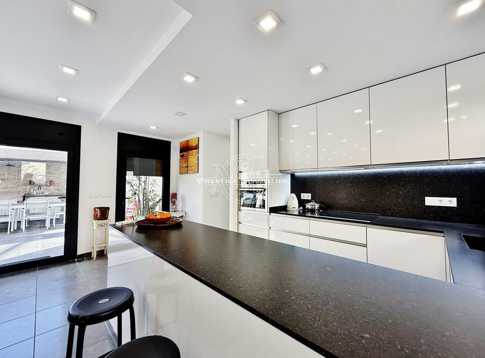 3 soverom Villa til salgs i Empuriabrava med svømmebasseng - € 530 000 (Ref: 9524113)