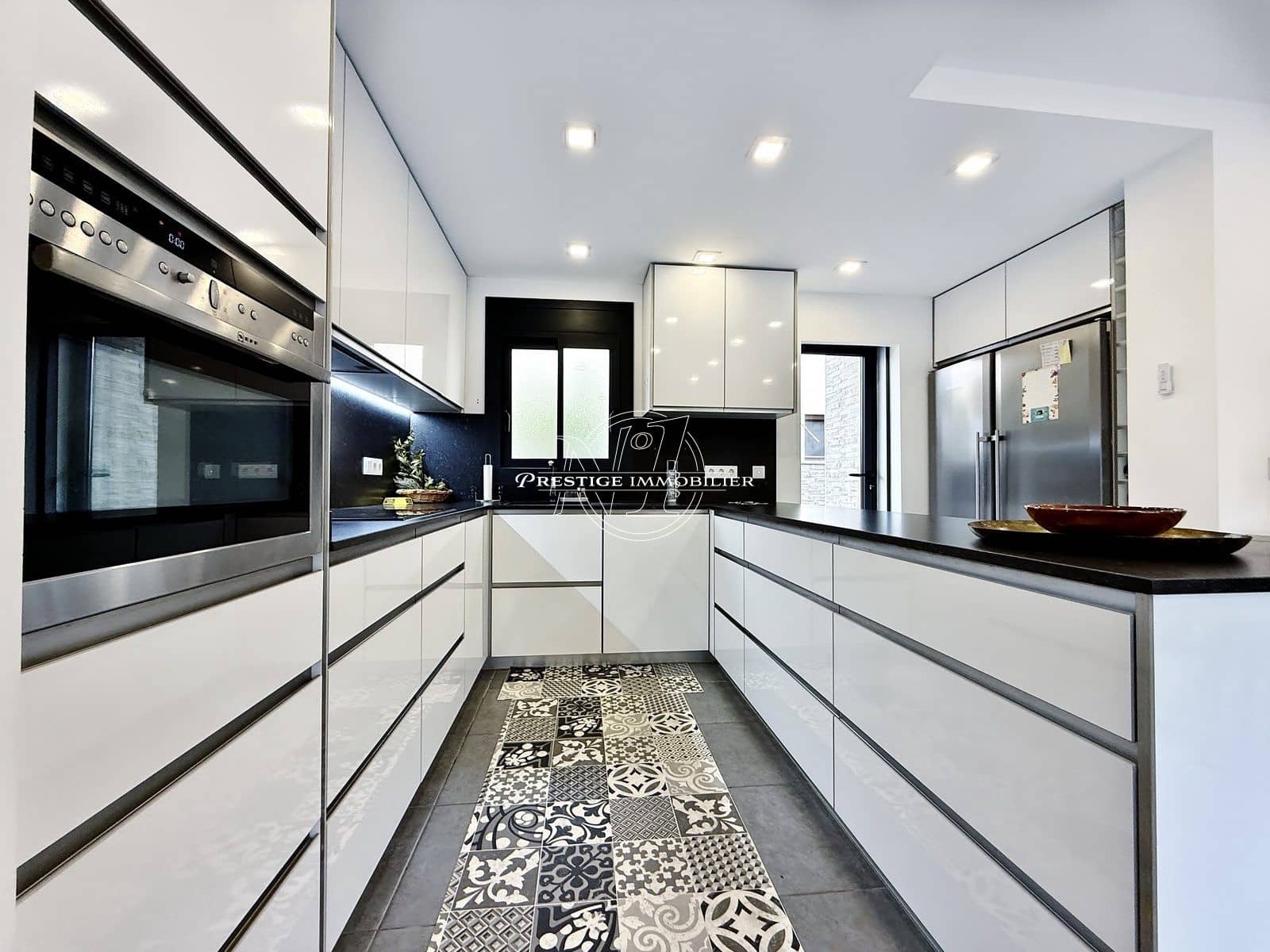 3 soverom Villa til salgs i Empuriabrava med svømmebasseng - € 530 000 (Ref: 9524113)