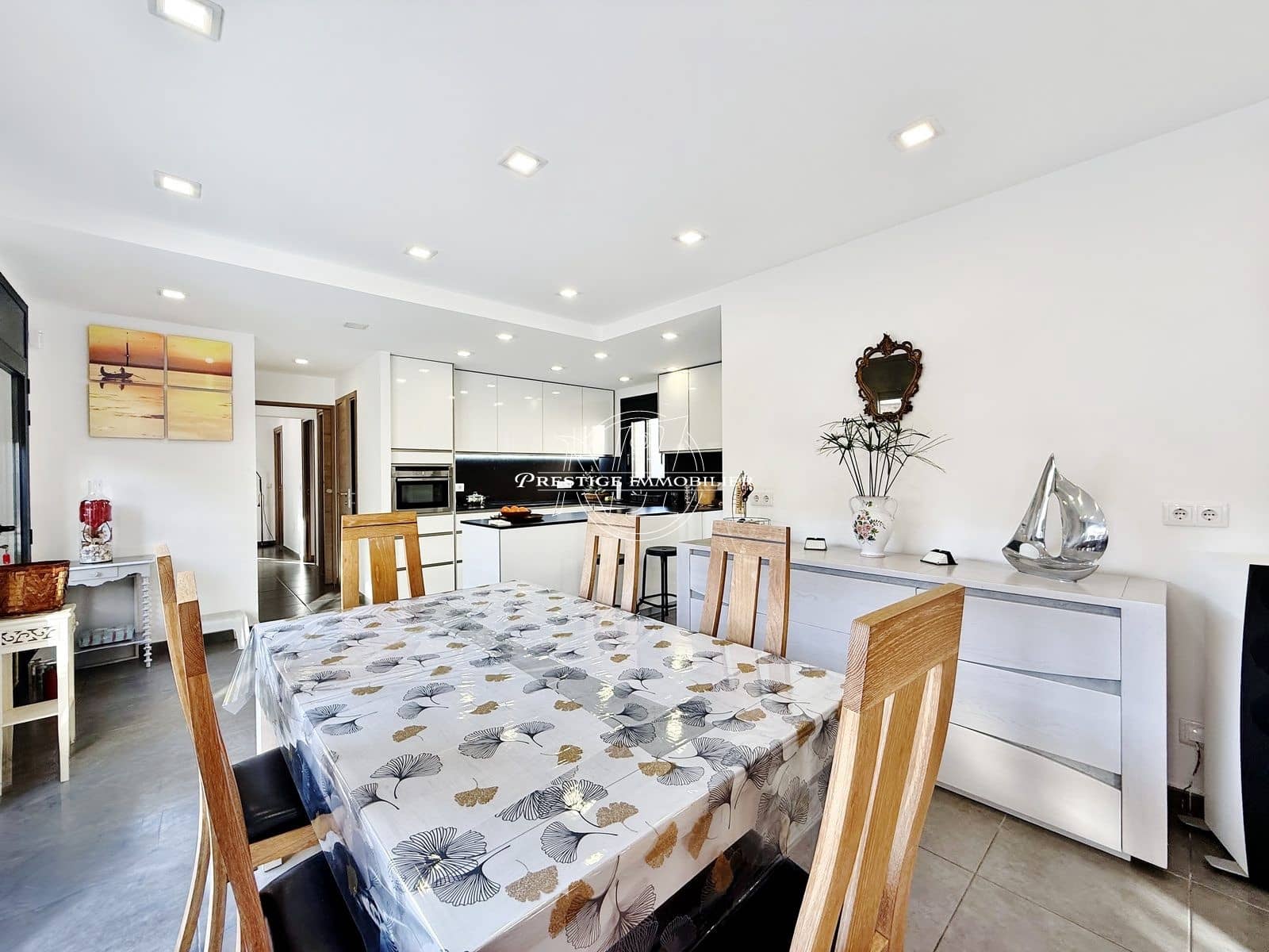 3 soverom Villa til salgs i Empuriabrava med svømmebasseng - € 530 000 (Ref: 9524113)