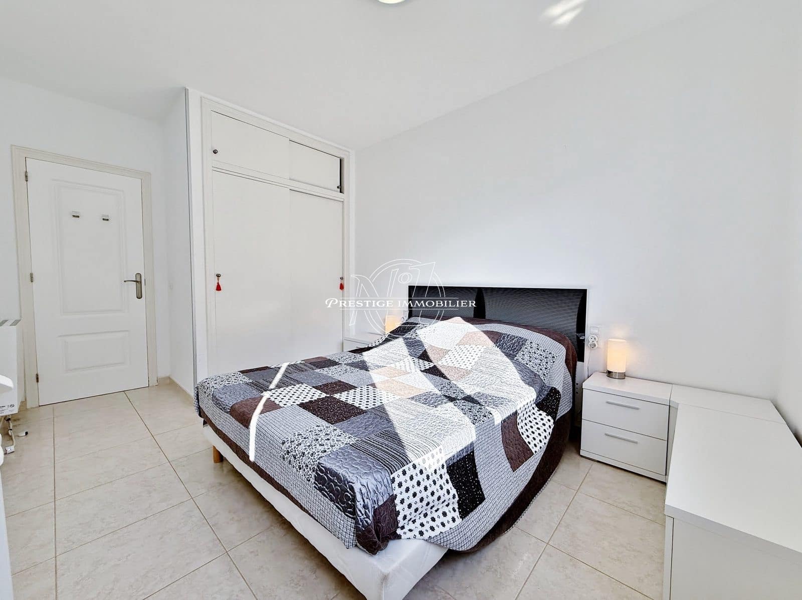 Apartamento de 2 habitaciones en Roses en venta - 360.000 € (Ref: 9533473)