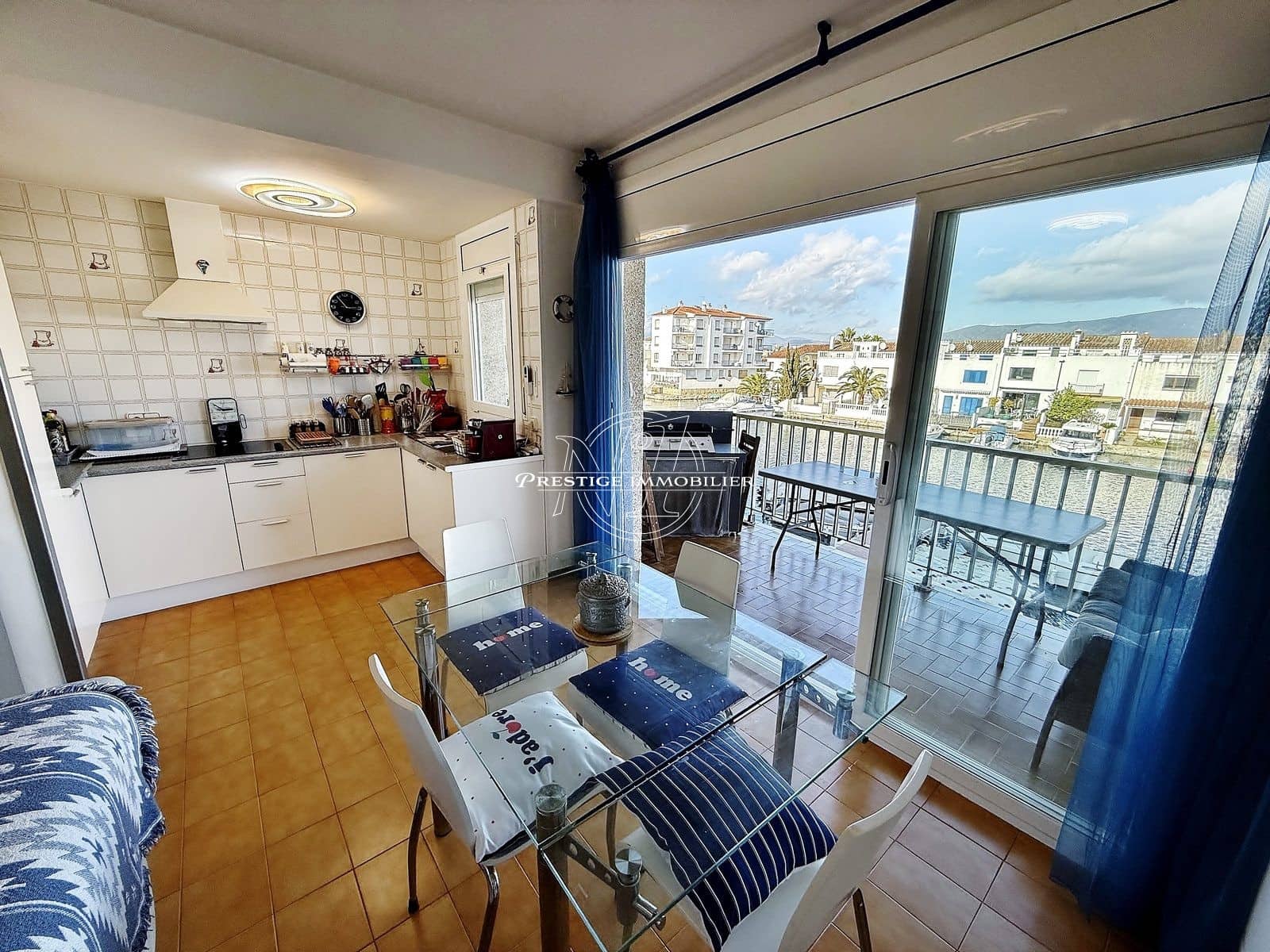 2 Zimmer Apartment zu verkaufen in Empuriabrava - 226.000 € (Ref: 9542637)