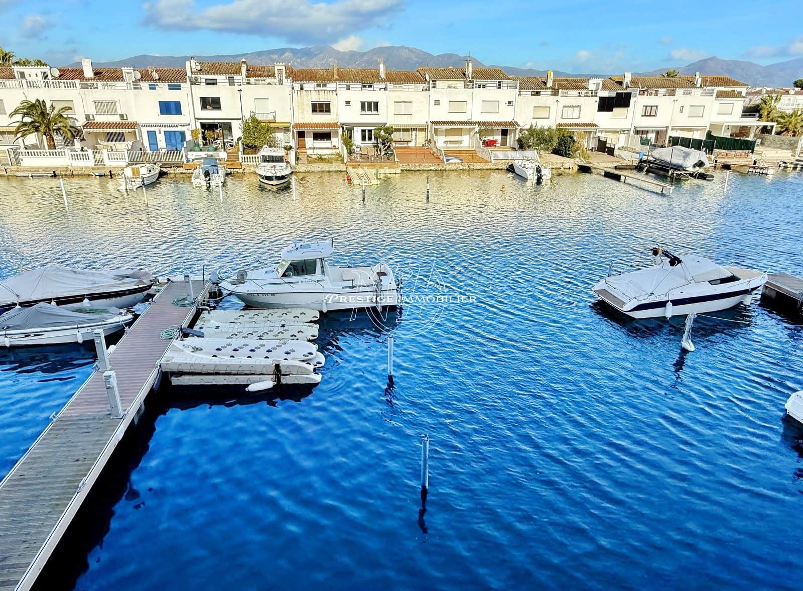 2 Zimmer Apartment zu verkaufen in Empuriabrava - 226.000 € (Ref: 9542637)