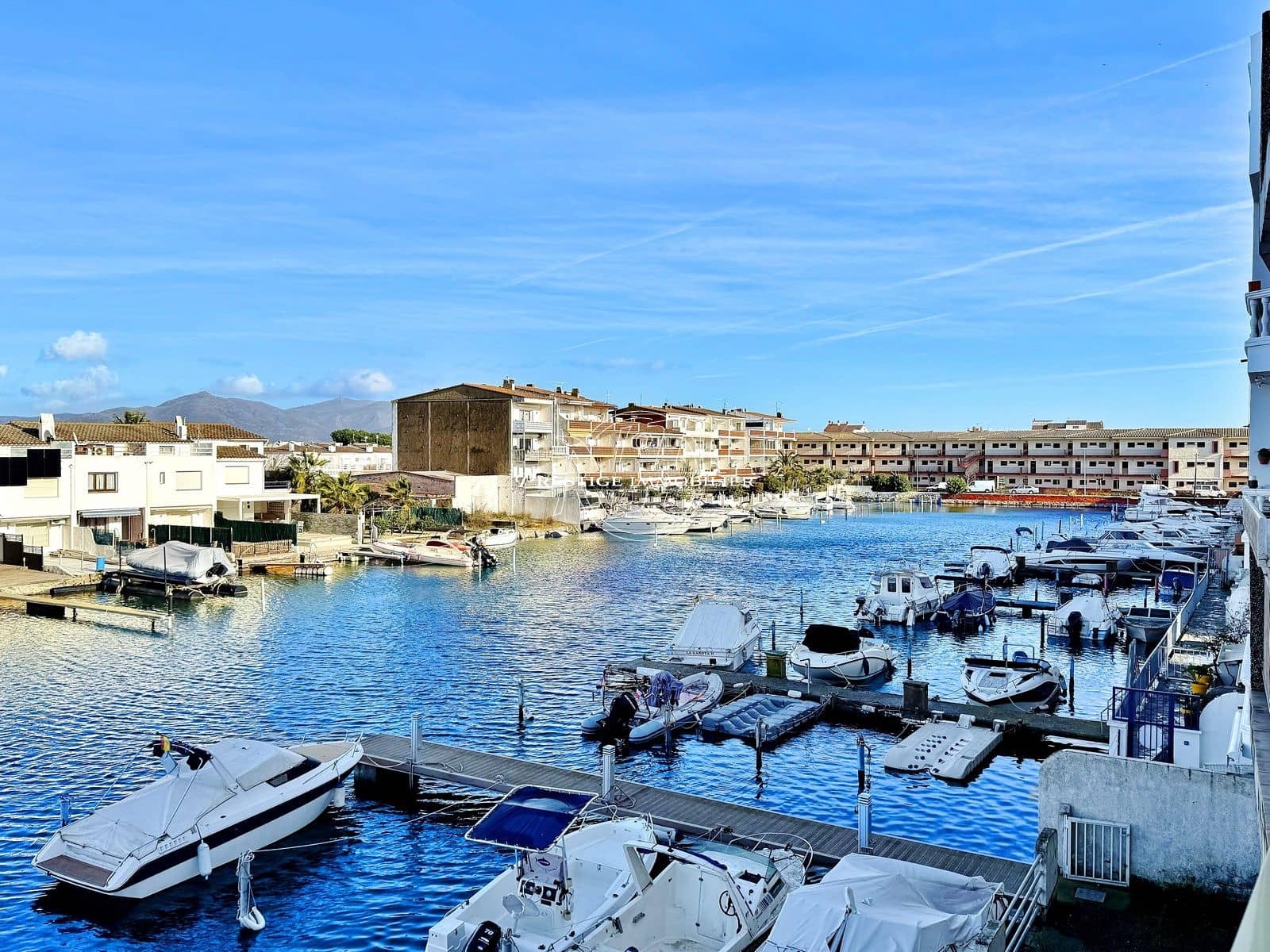 2 Zimmer Apartment zu verkaufen in Empuriabrava - 226.000 € (Ref: 9542637)