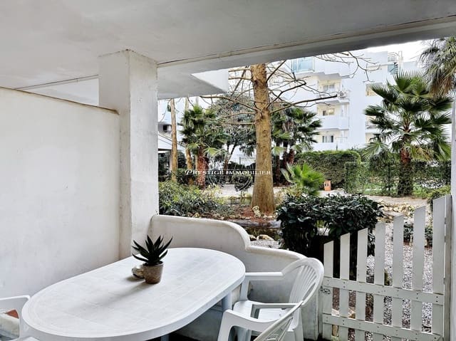 2 soverom Leilighet til salgs i Roses med svømmebasseng - € 159 000 (Ref: 9547120)