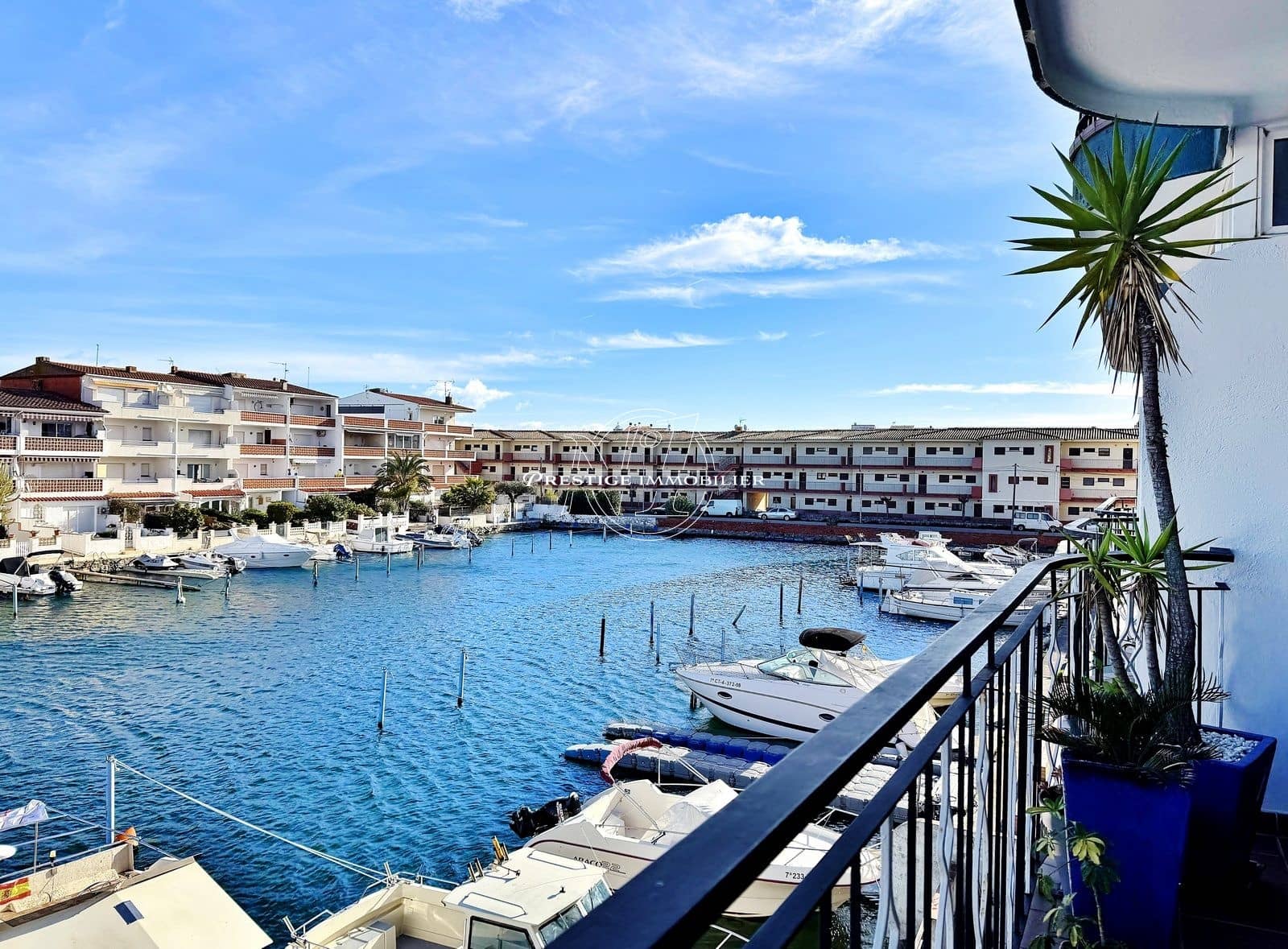 2 makuuhuone Huoneisto myytävänä paikassa Empuriabrava - 210 000 € (Ref: 9626521)