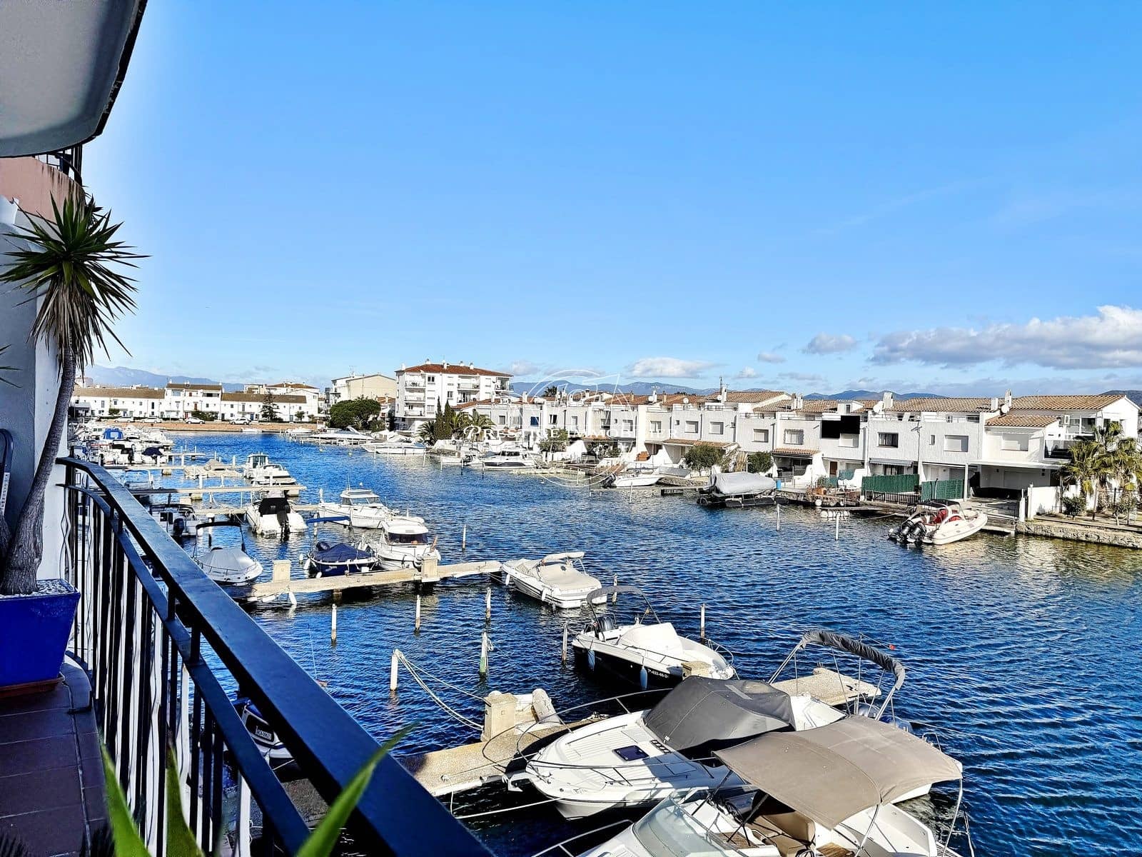 2 makuuhuone Huoneisto myytävänä paikassa Empuriabrava - 210 000 € (Ref: 9626521)