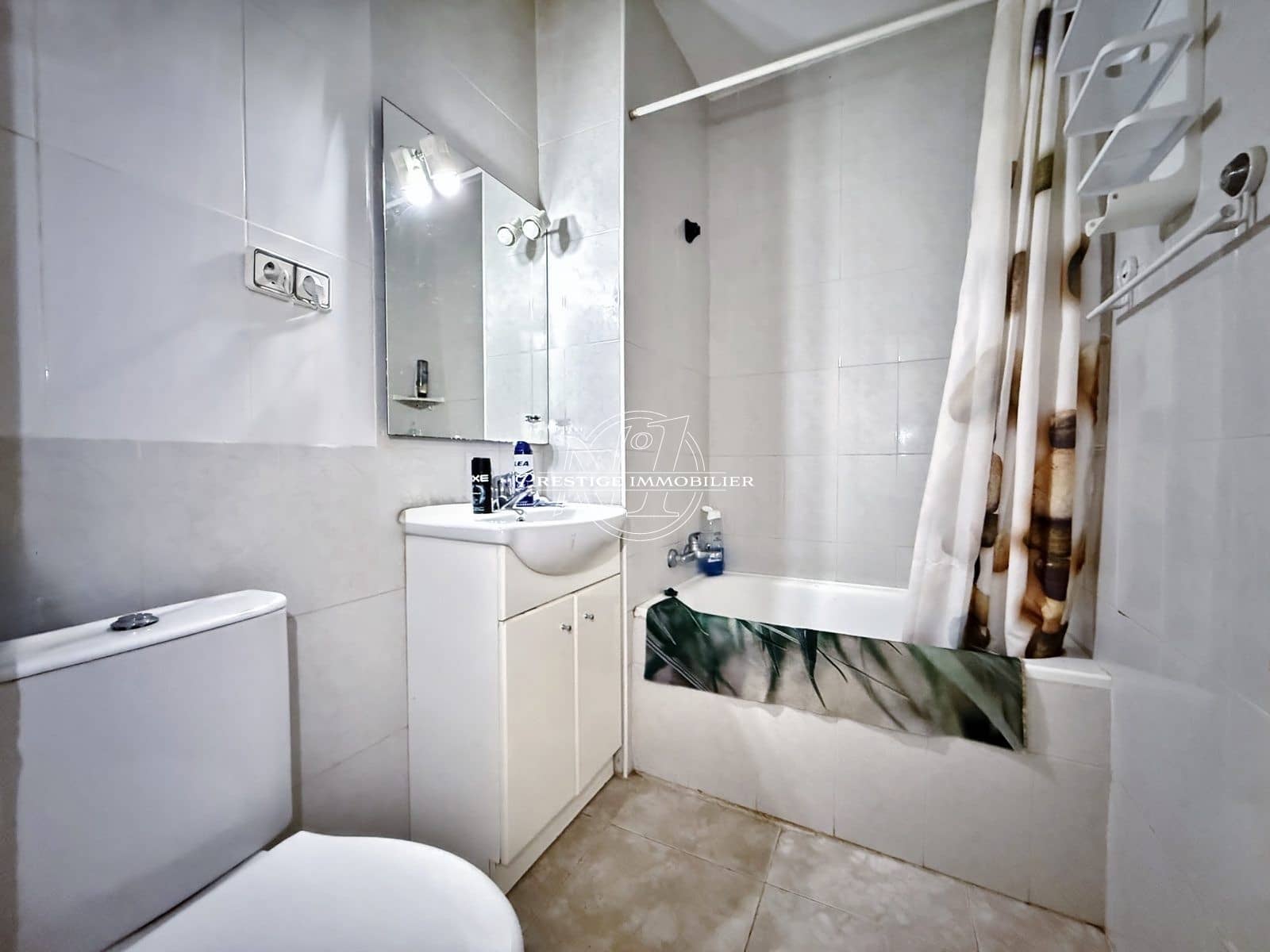 1 soveværelse Strandlejlighed til salg i Empuriabrava - € 70.000 (Ref: 9637519)