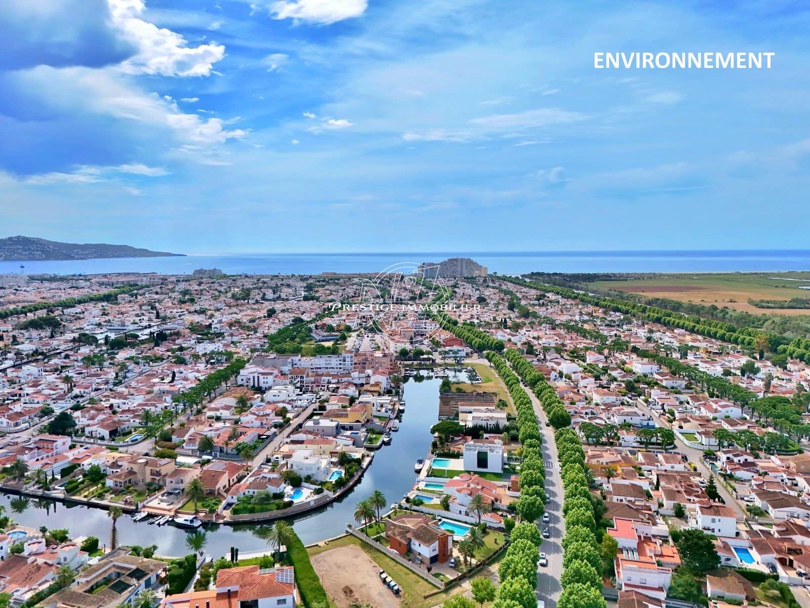 1 soveværelse Strandlejlighed til salg i Empuriabrava - € 70.000 (Ref: 9637519)