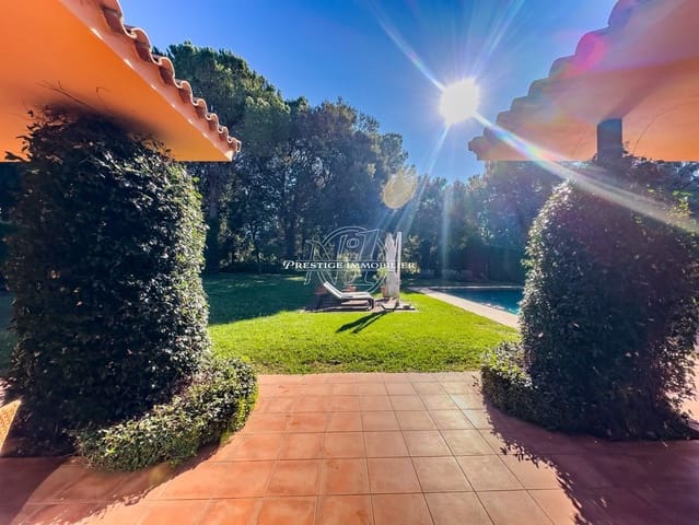 3 slaapkamer Villa te koop in Navata met zwembad - € 980.000 (Ref: 9655864)