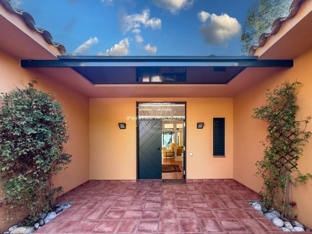 3 slaapkamer Villa te koop in Navata met zwembad - € 980.000 (Ref: 9655864)