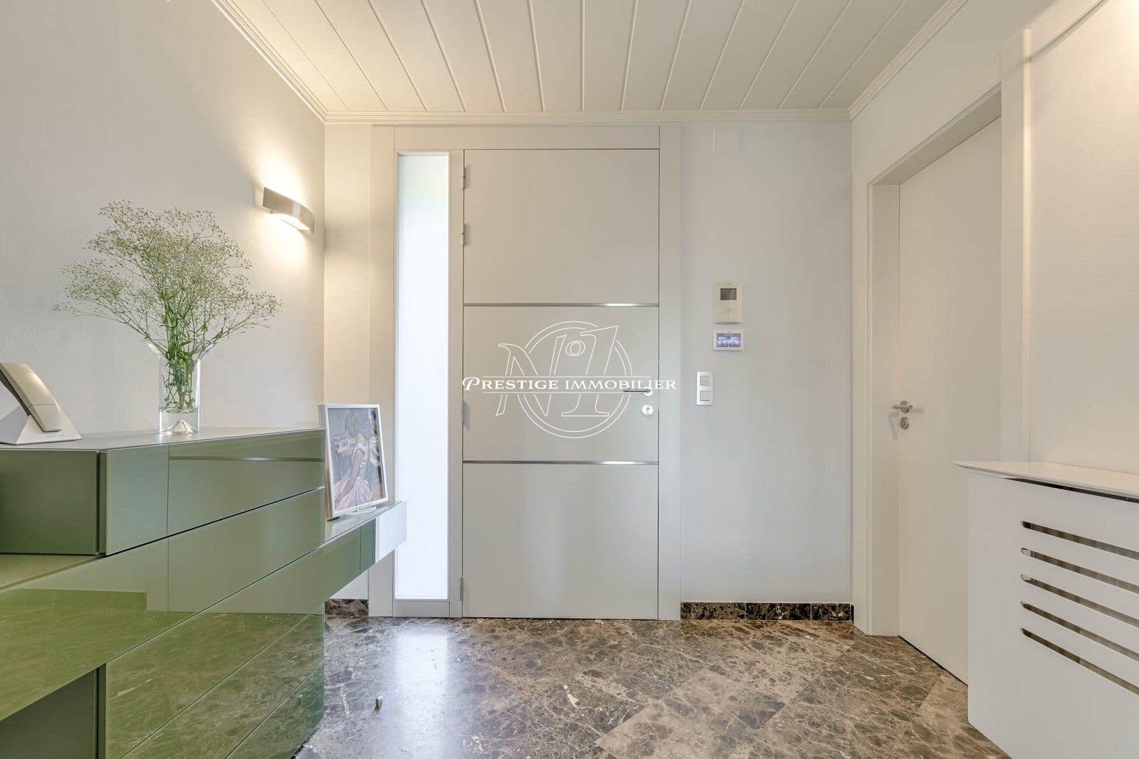 Chalet de 5 habitaciones en La Jonquera en venta con piscina - 890.000 € (Ref: 9665388)