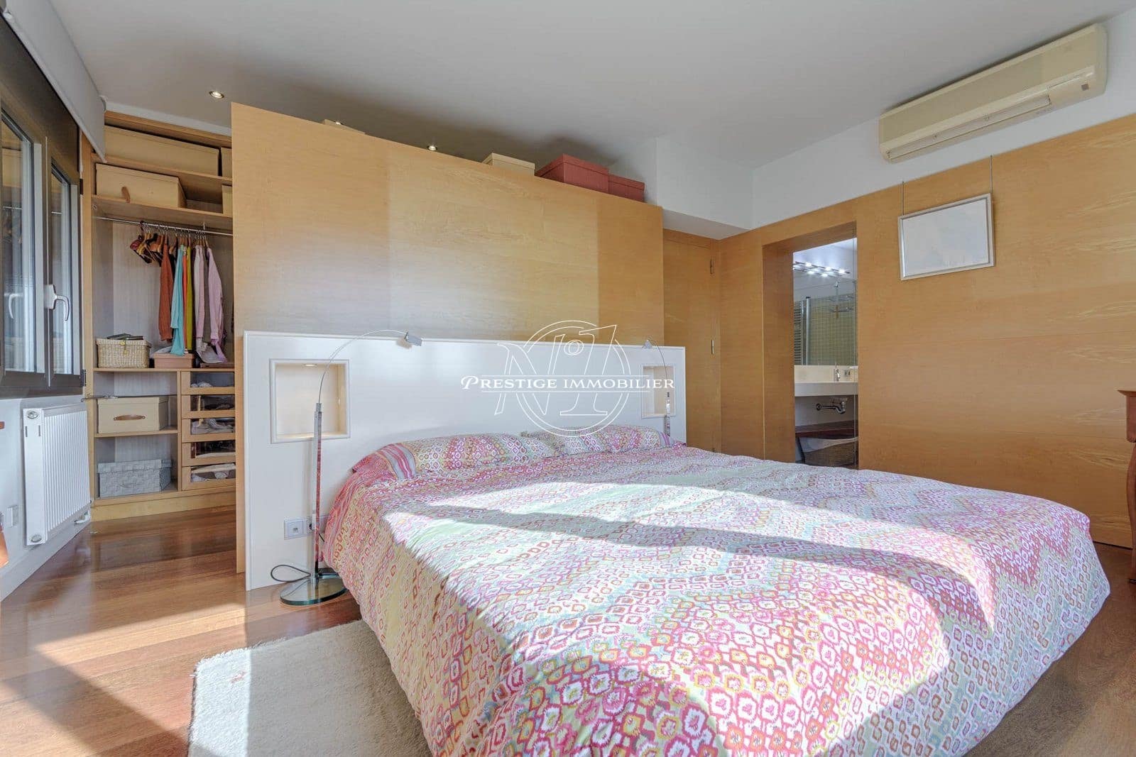 Chalet de 5 habitaciones en La Jonquera en venta con piscina - 890.000 € (Ref: 9665388)