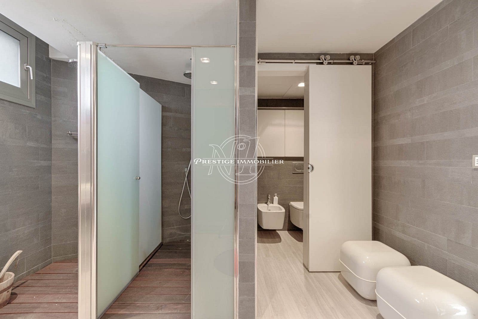 Chalet de 5 habitaciones en La Jonquera en venta con piscina - 890.000 € (Ref: 9665388)