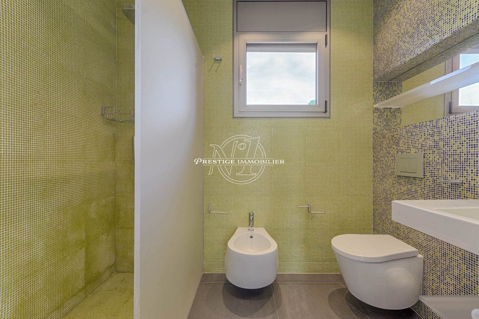 Chalet de 5 habitaciones en La Jonquera en venta con piscina - 890.000 € (Ref: 9665388)