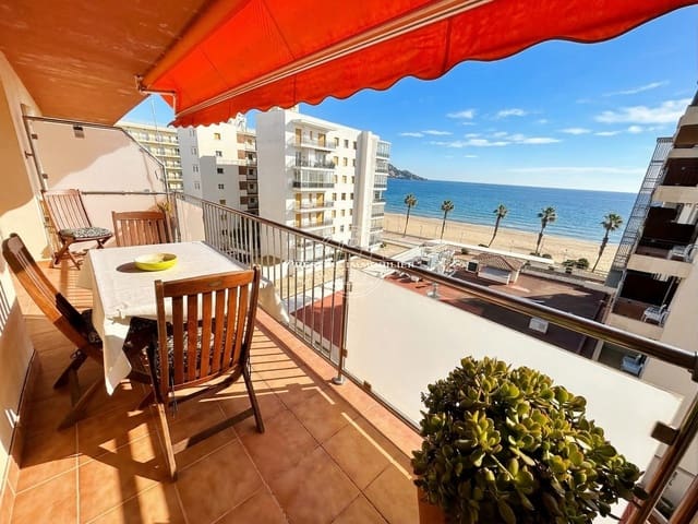 2 bedroom Apartment for sale in Roses - € 319,000 (Ref: 9677432)