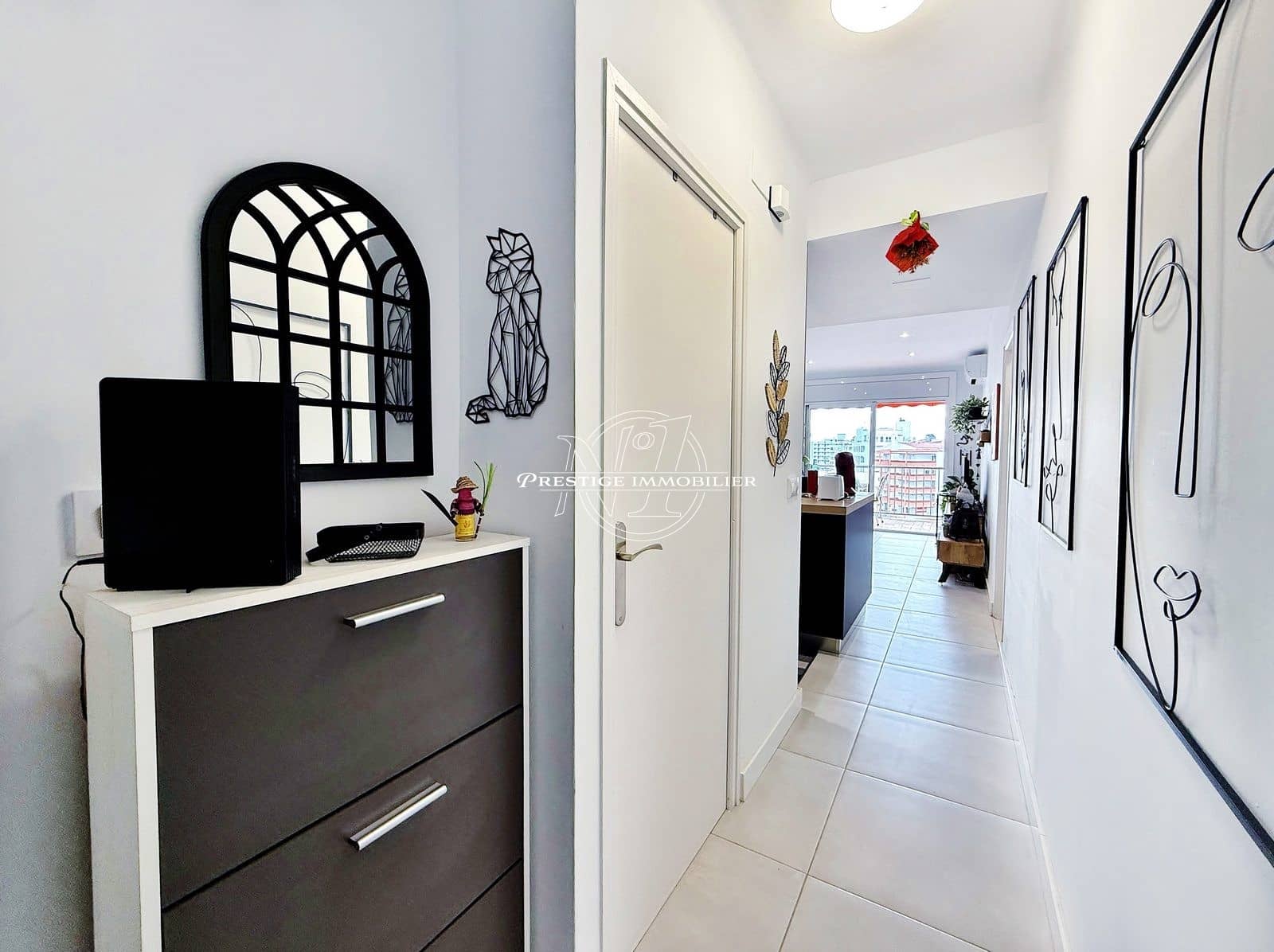 2 bedroom Apartment for sale in Roses - € 349,000 (Ref: 9681430)