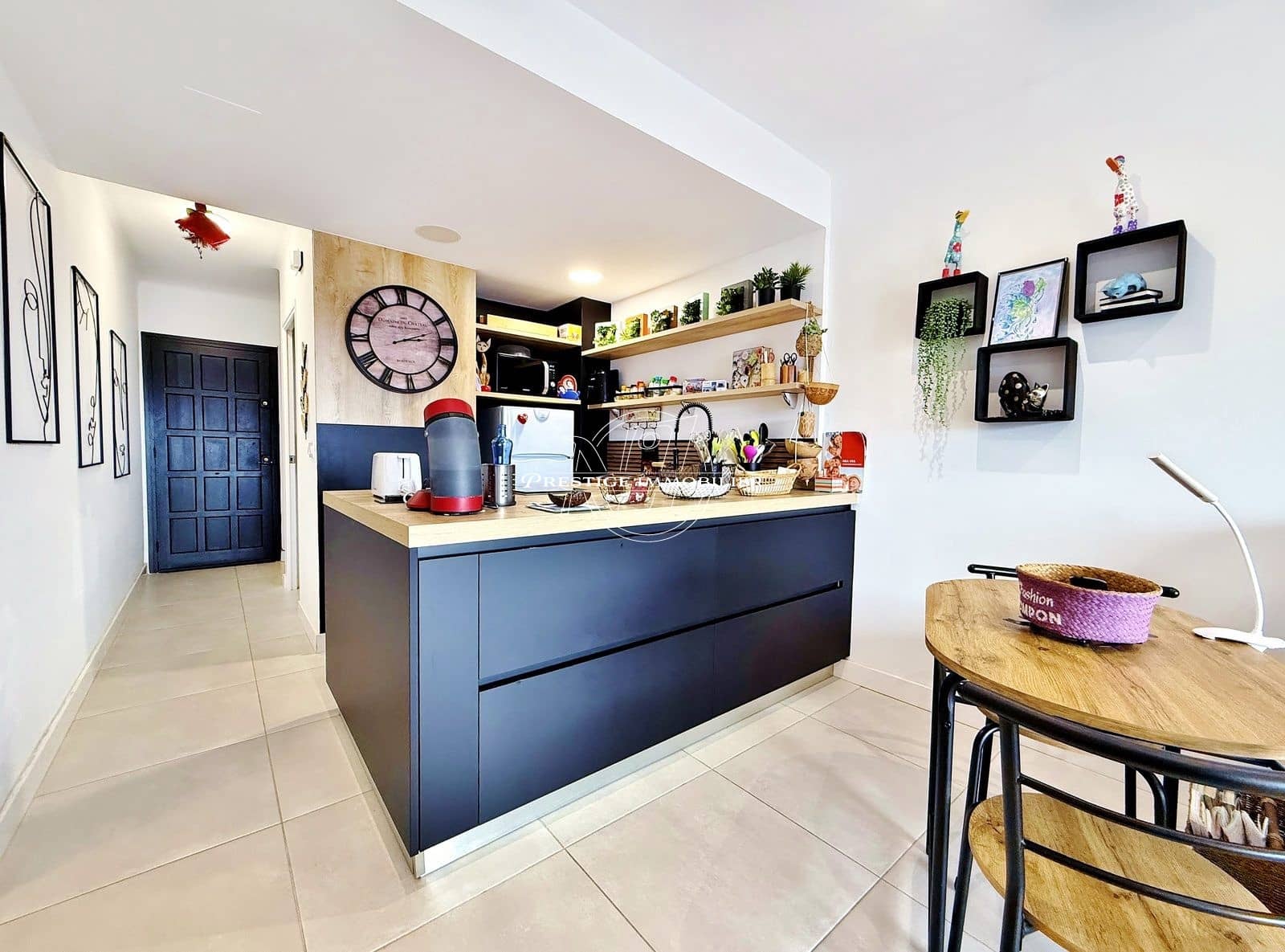 2 bedroom Apartment for sale in Roses - € 349,000 (Ref: 9681430)