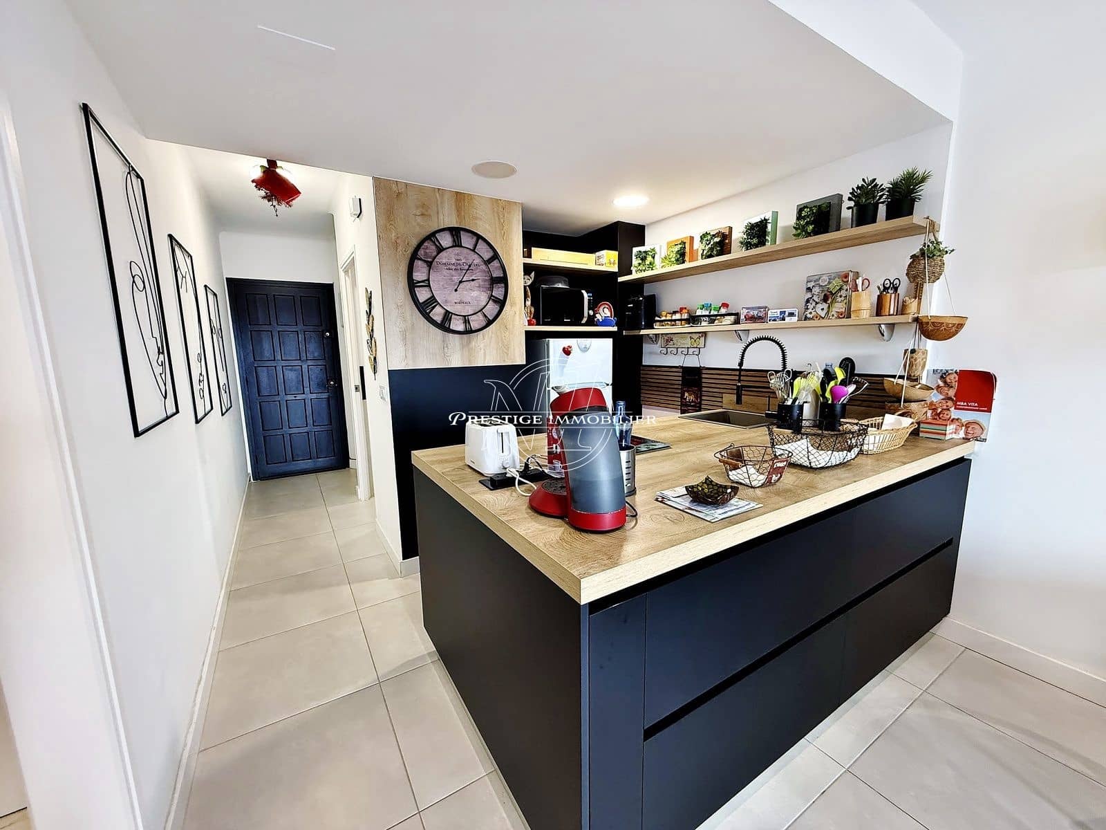 2 bedroom Apartment for sale in Roses - € 349,000 (Ref: 9681430)