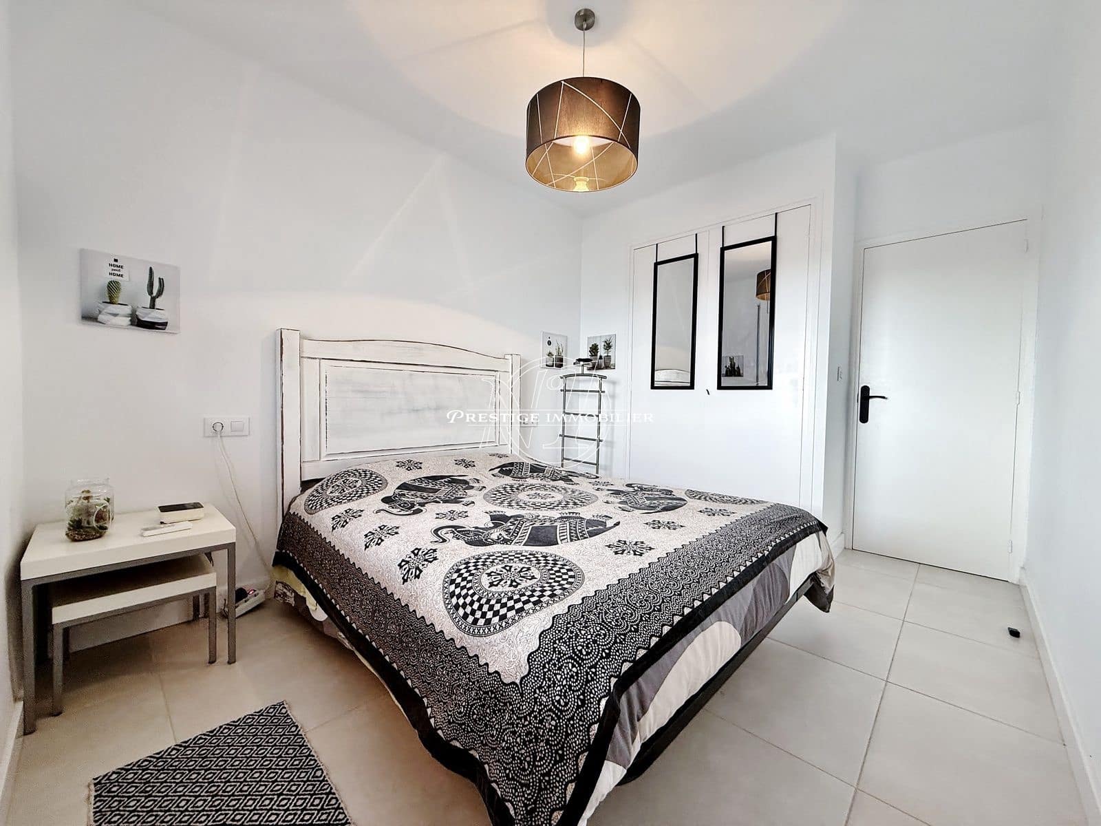 2 bedroom Apartment for sale in Roses - € 349,000 (Ref: 9681430)