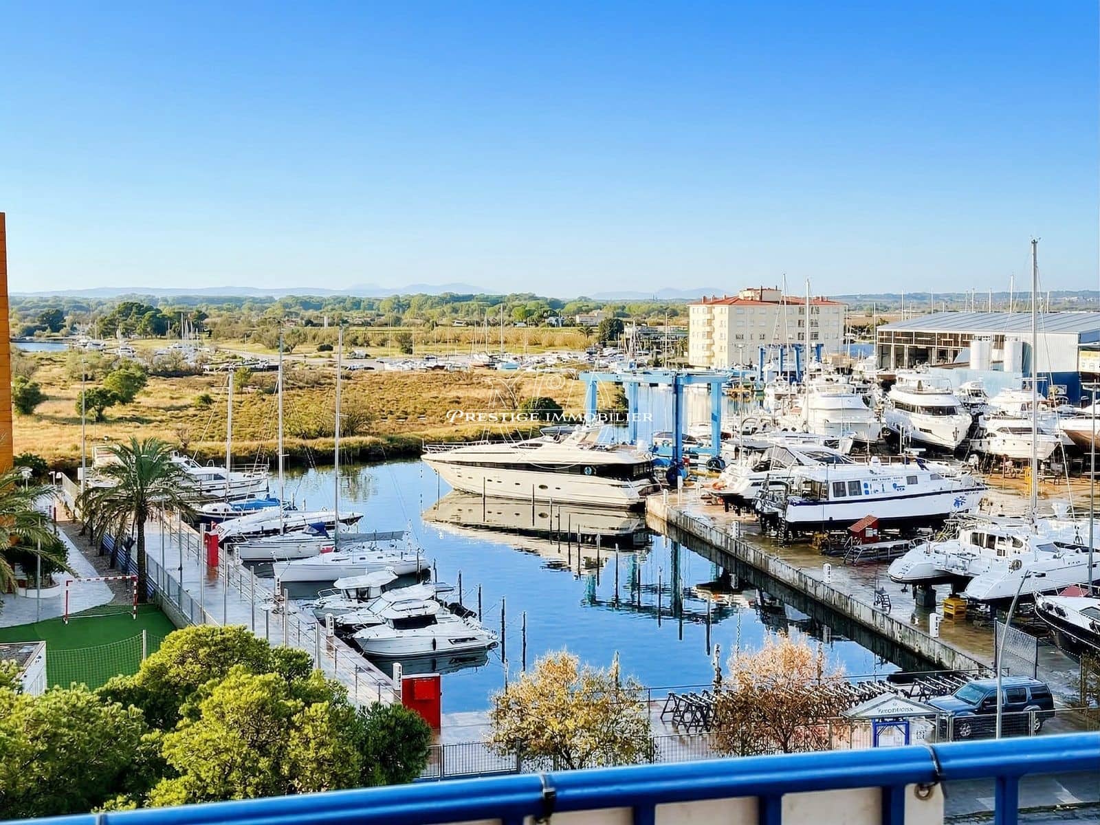 Apartment for sale in Roses with pool - € 99,500 (Ref: 9681431)