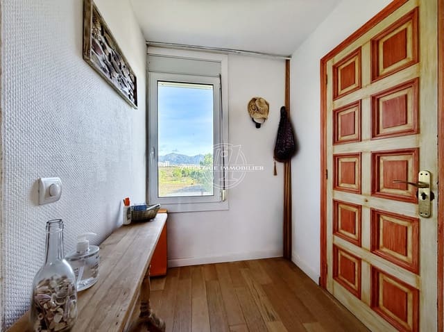 2 makuuhuone Huoneisto myytävänä paikassa Empuriabrava, Castelló d'Empúries - 169 000 € (Ref: 9685687)