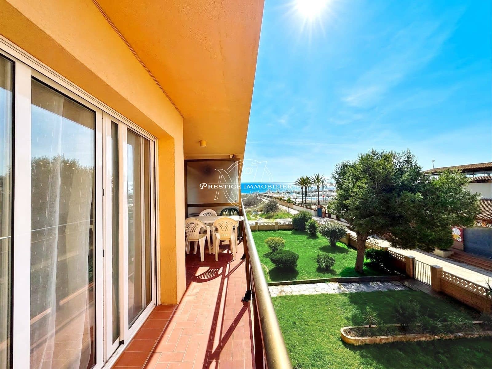 2 bedroom Apartment for sale in Empuriabrava - € 169,000 (Ref: 9685687)