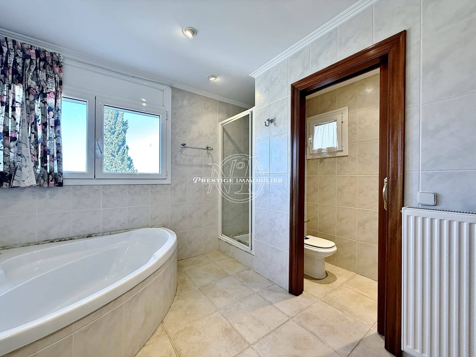 4 makuuhuone Huvila myytävänä paikassa Roses - 700 000 € (Ref: 9709057)