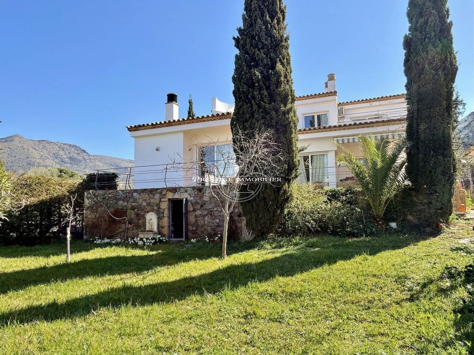 4 makuuhuone Huvila myytävänä paikassa Roses - 700 000 € (Ref: 9709057)