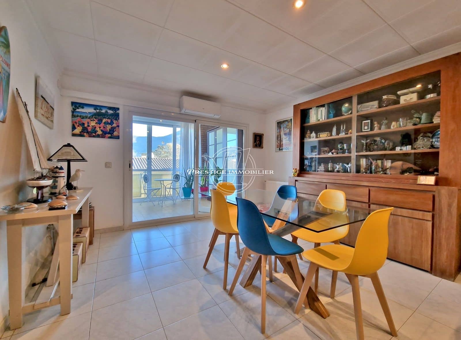 3 bedroom Apartment for sale in Roses - € 306,000 (Ref: 9711842)