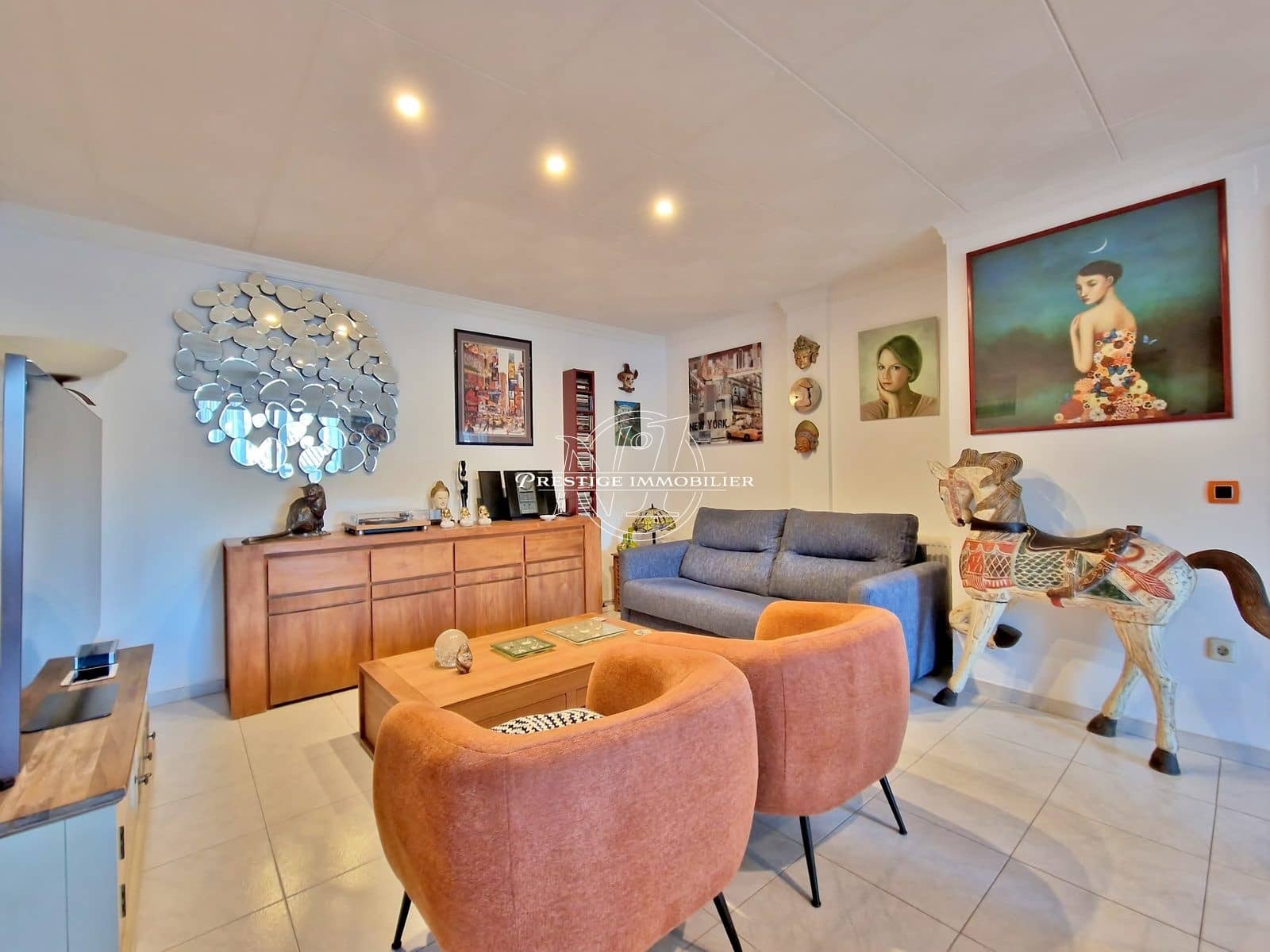 3 bedroom Apartment for sale in Roses - € 306,000 (Ref: 9711842)