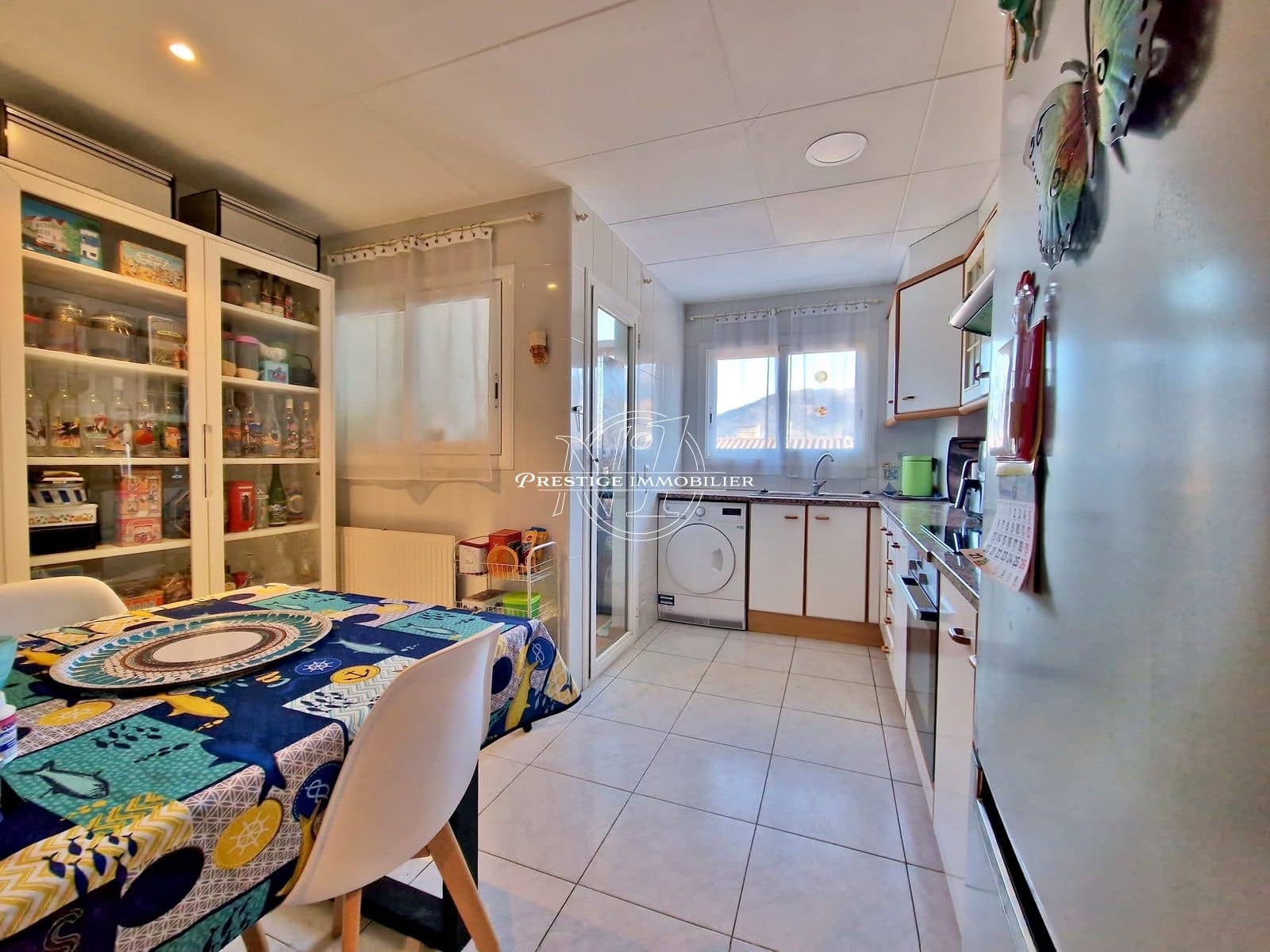 3 bedroom Apartment for sale in Roses - € 306,000 (Ref: 9711842)