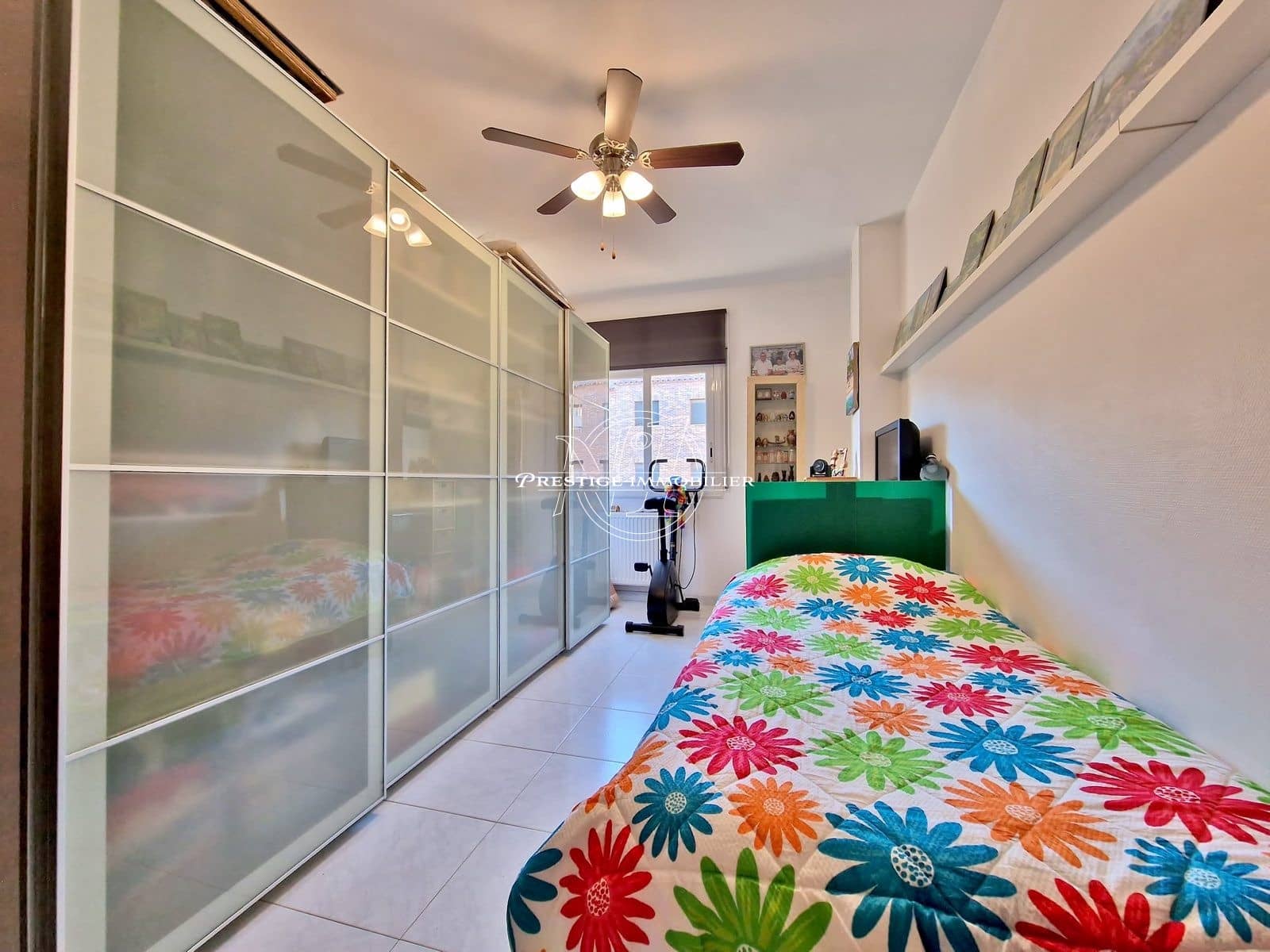 3 bedroom Apartment for sale in Roses - € 306,000 (Ref: 9711842)