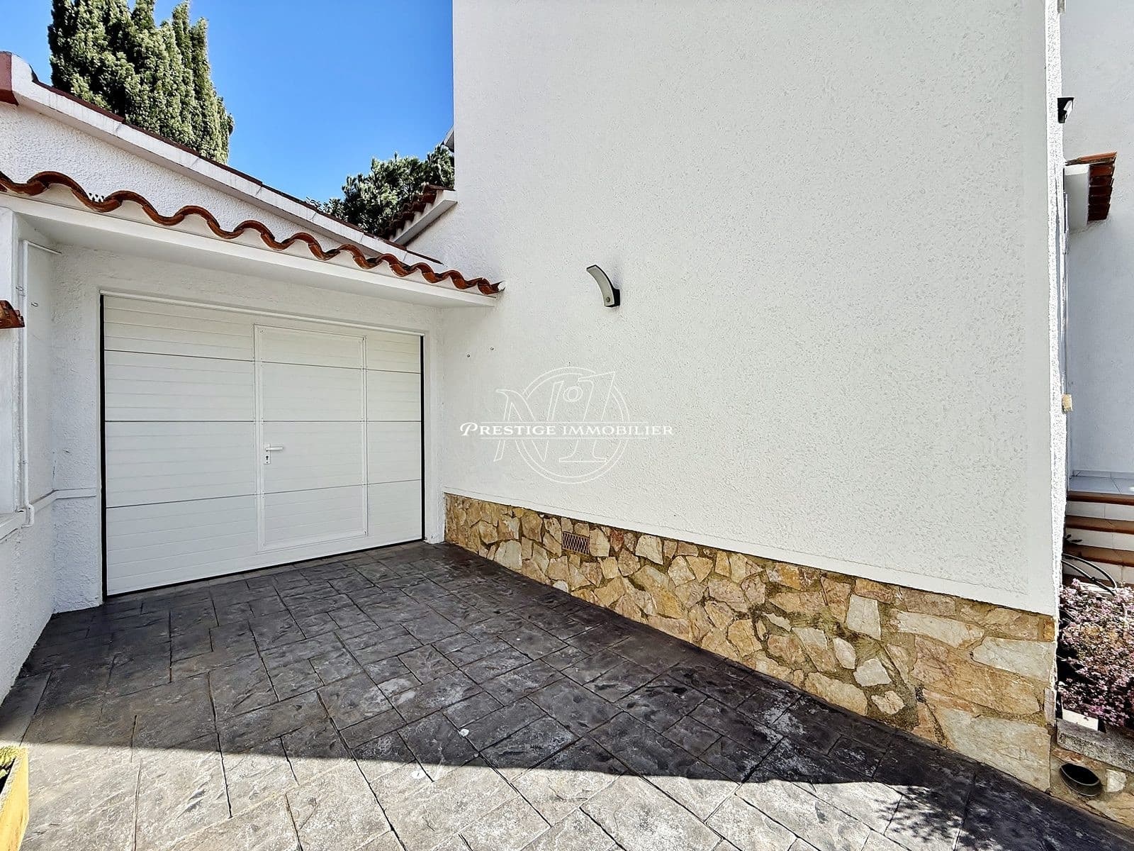 4 makuuhuone Huvila myytävänä paikassa Empuriabrava - 509 000 € (Ref: 9726535)