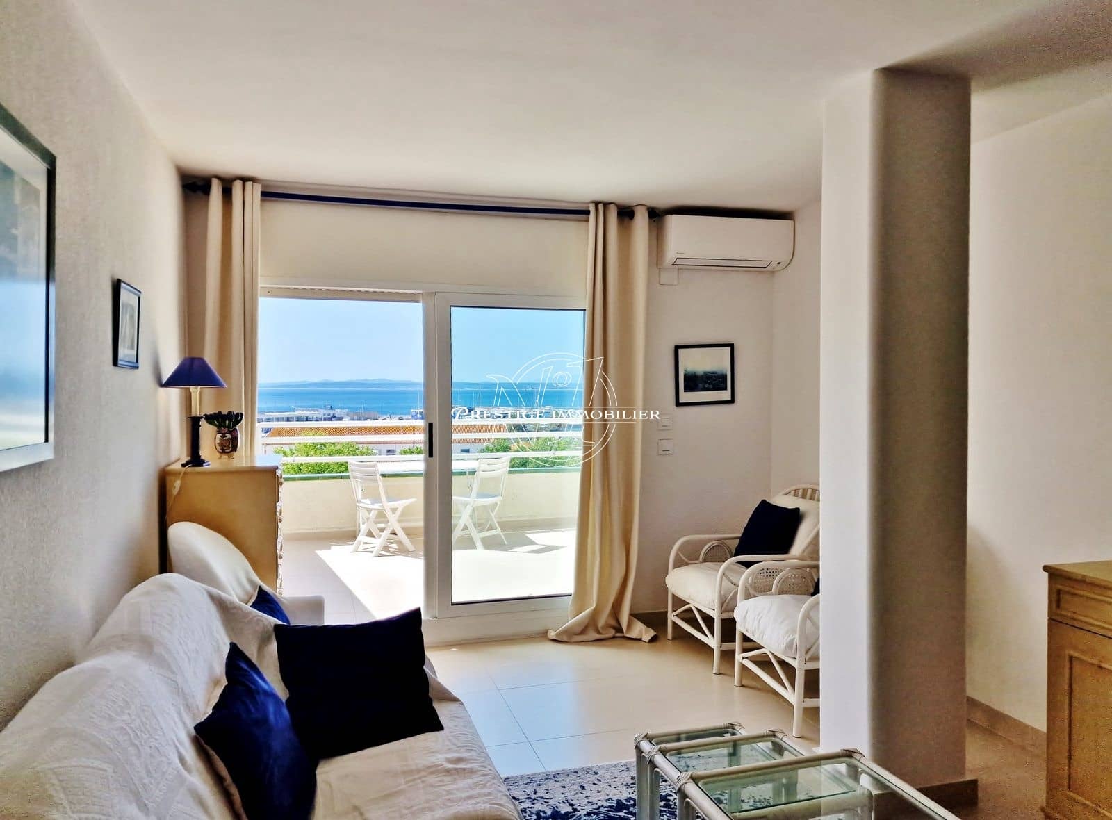 2 bedroom Apartment for sale in Roses - € 378,000 (Ref: 9732060)