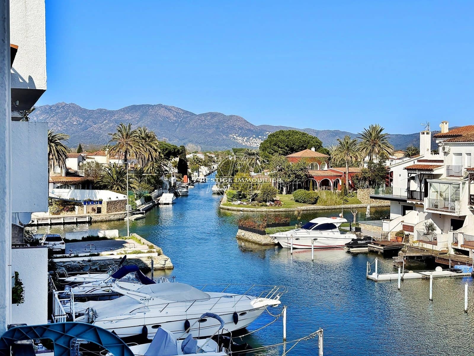 Leilighet til salgs i Empuriabrava - € 99 000 (Ref: 9738506)