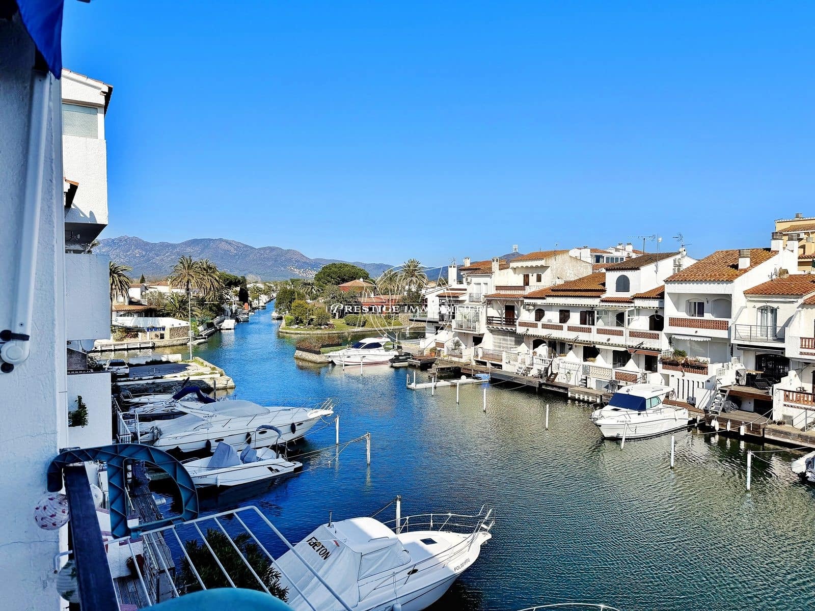 Leilighet til salgs i Empuriabrava - € 99 000 (Ref: 9738506)