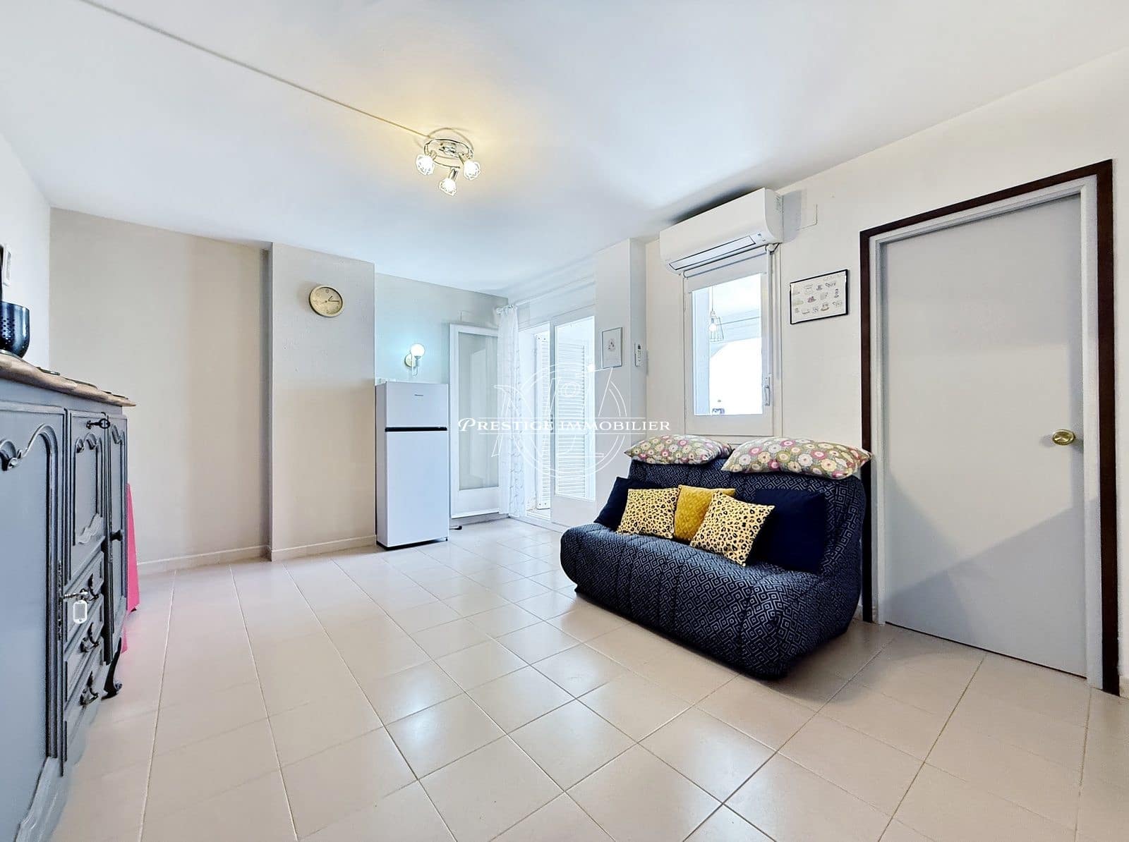 1 bedroom Apartment for sale in Roses - € 122,000 (Ref: 9750867)