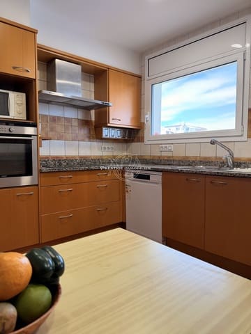 3 chambre Villa/Maison à vendre à Llançà avec piscine - 690 000 € (Ref: 9753567)