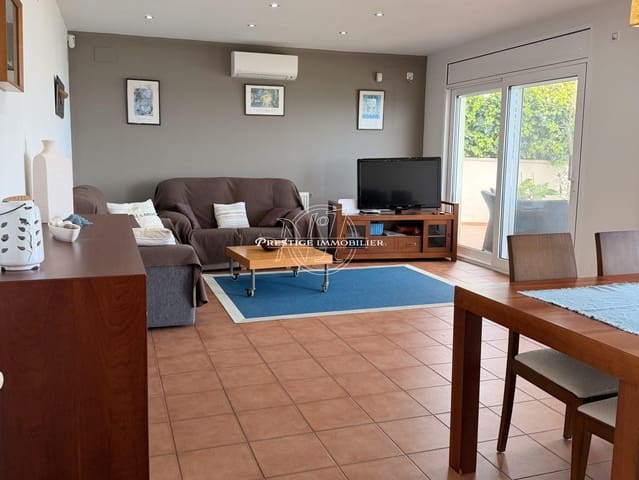 3 chambre Villa/Maison à vendre à Llançà avec piscine - 690 000 € (Ref: 9753567)